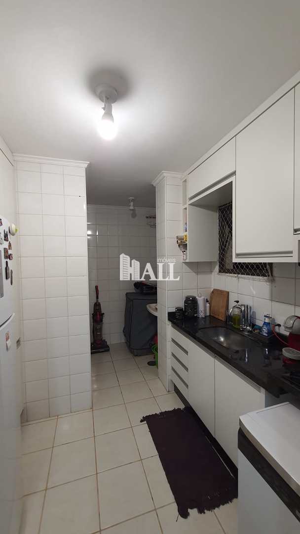 Apartamento à venda com 3 quartos, 80m² - Foto 4