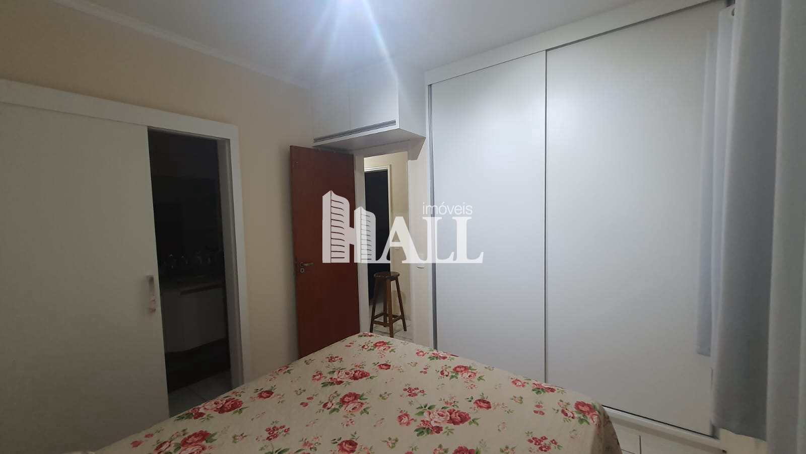 Apartamento à venda com 3 quartos, 80m² - Foto 18