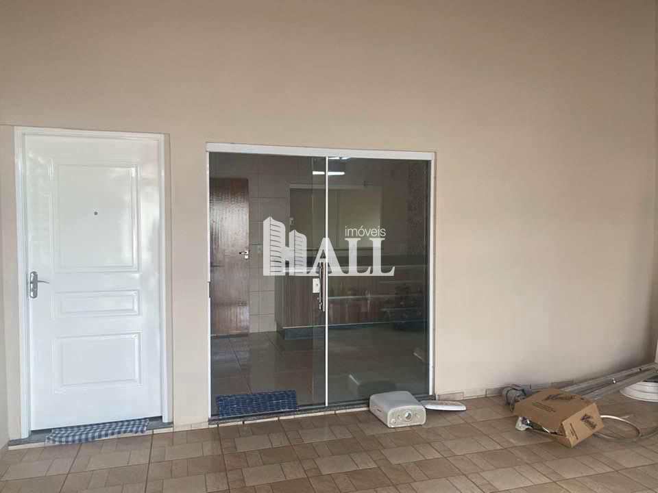 Casa à venda com 2 quartos, 118m² - Foto 9