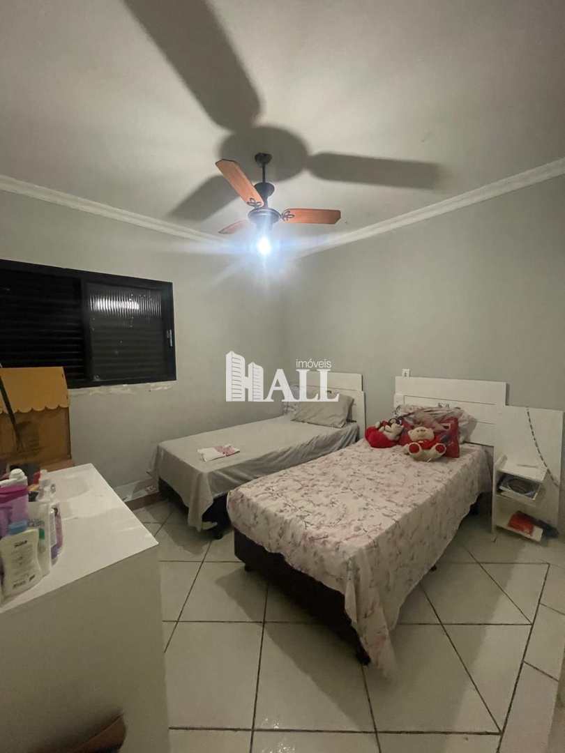 Apartamento à venda com 2 quartos, 75m² - Foto 5