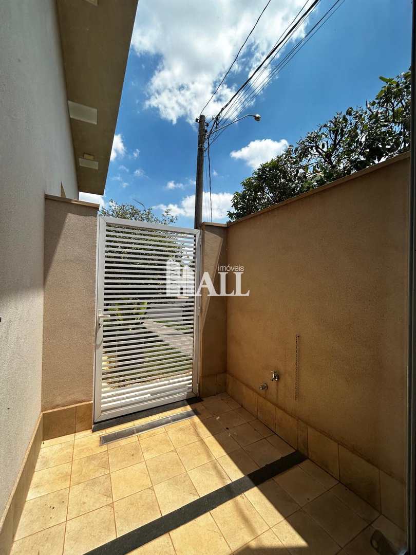 Casa de Condomínio à venda com 3 quartos, 200m² - Foto 23