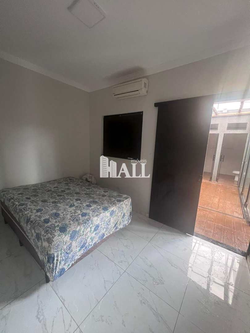 Casa à venda com 2 quartos, 180m² - Foto 13