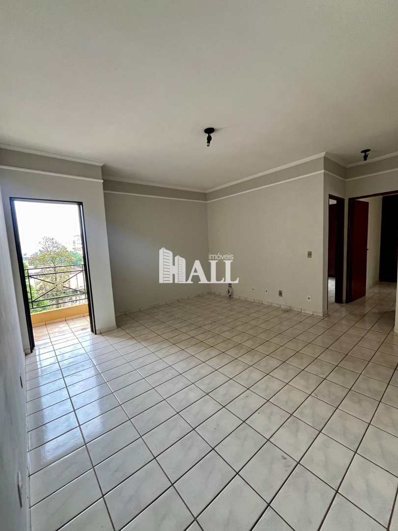 Apartamento à venda com 2 quartos, 69m² - Foto 3