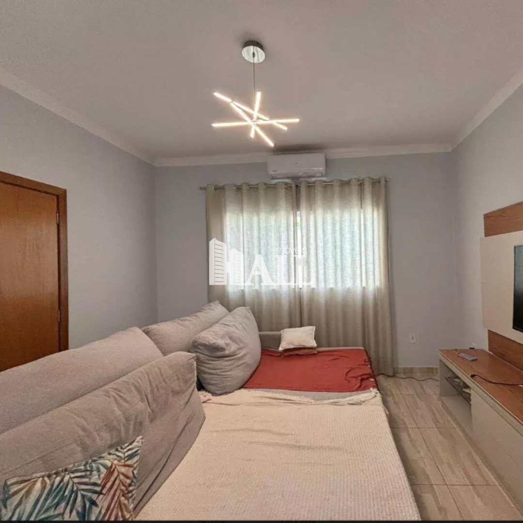 Casa à venda com 3 quartos, 176m² - Foto 2