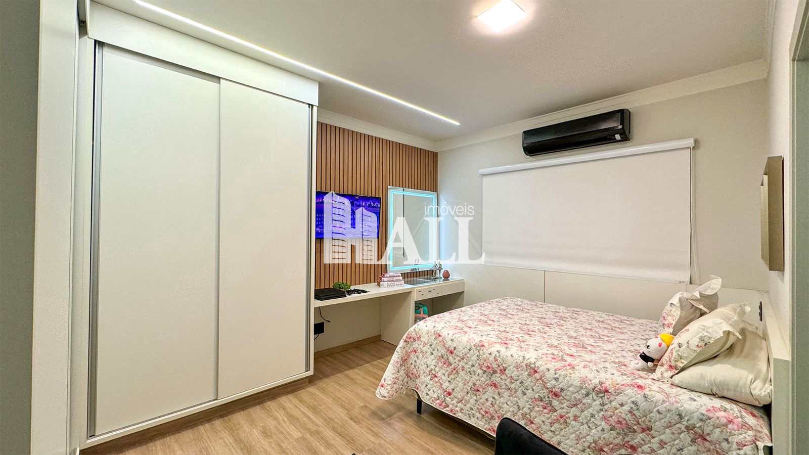 Casa de Condomínio à venda com 4 quartos, 275m² - Foto 14