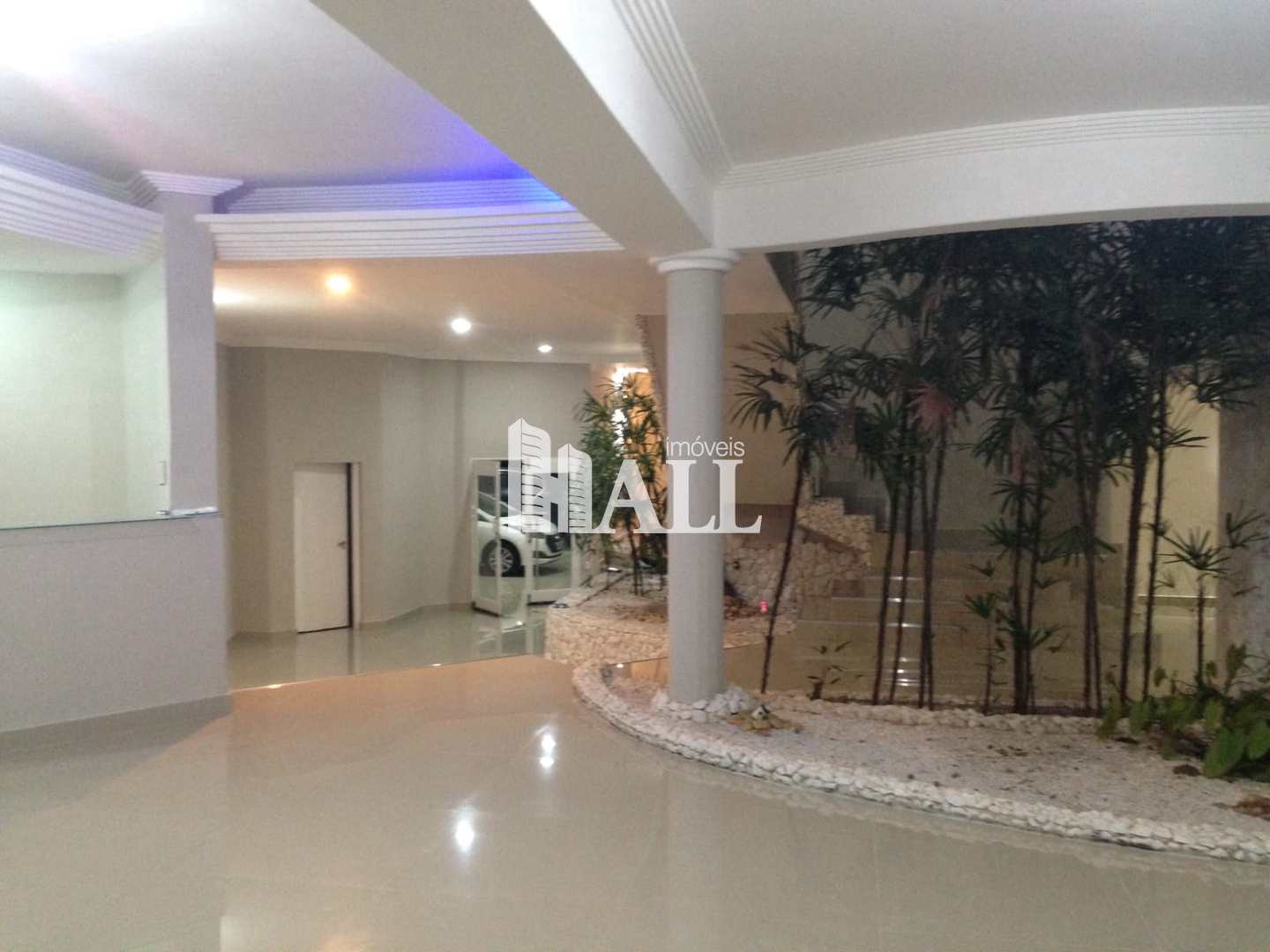 Sobrado à venda com 5 quartos, 800m² - Foto 8