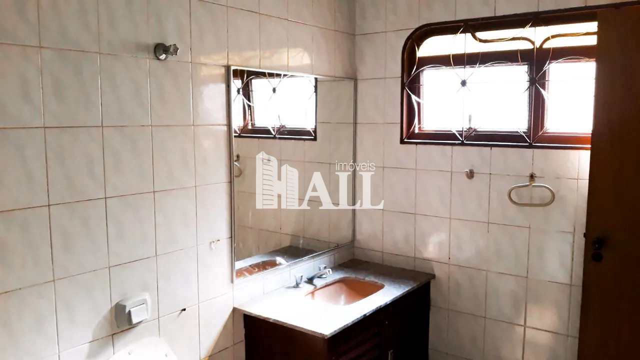 Casa à venda com 5 quartos, 250m² - Foto 16