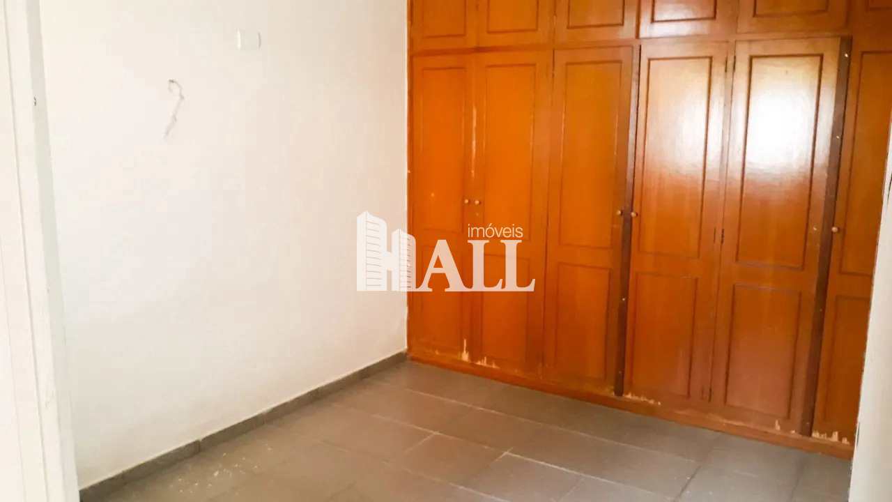 Casa à venda com 5 quartos, 250m² - Foto 10