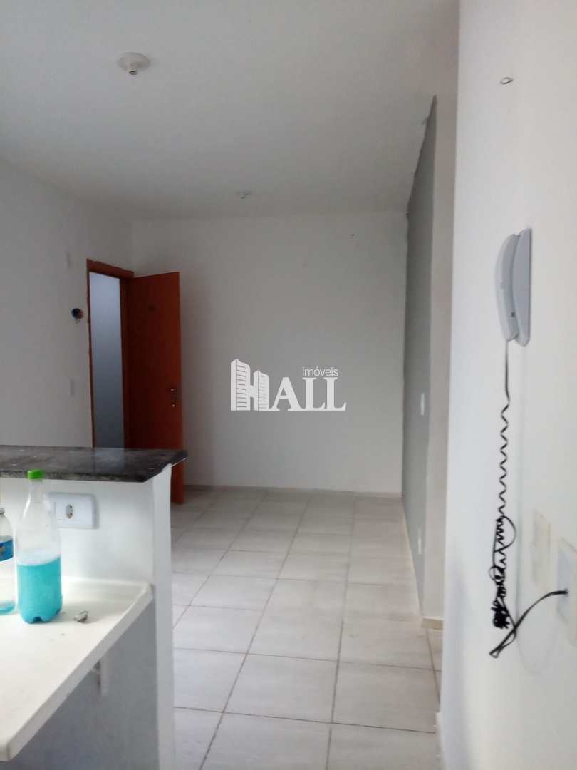 Apartamento à venda com 2 quartos, 45m² - Foto 3