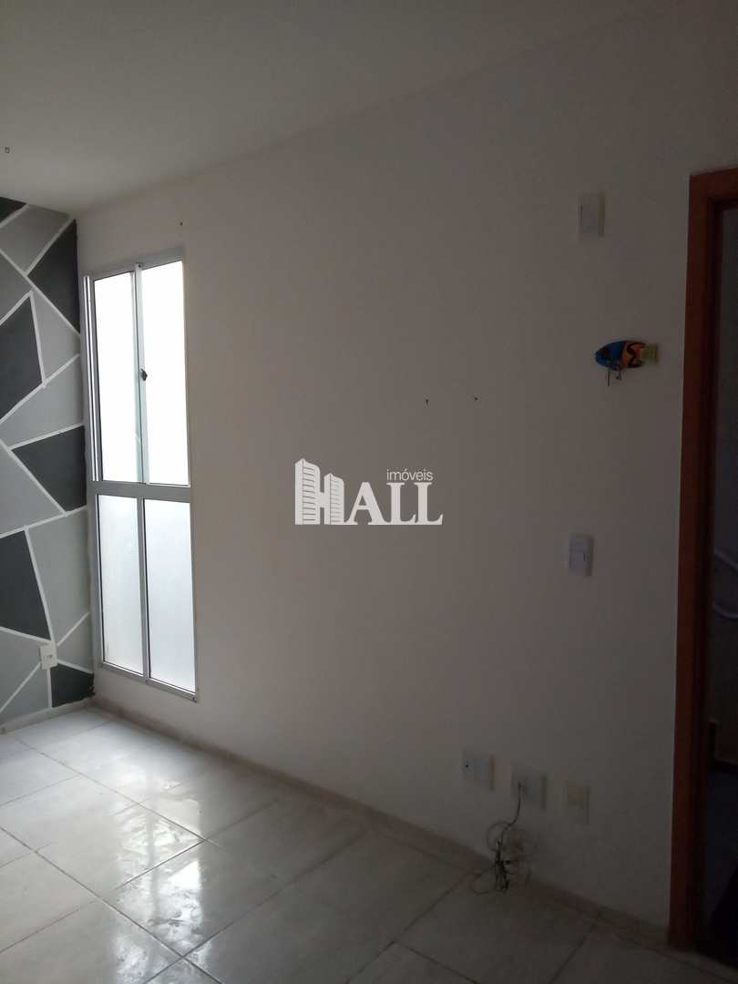 Apartamento à venda com 2 quartos, 45m² - Foto 2