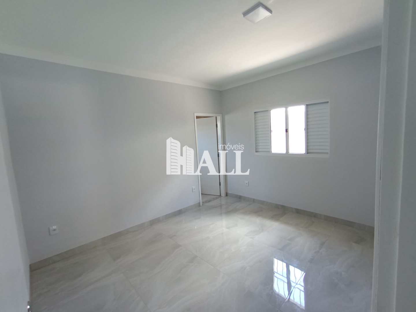 Casa à venda com 3 quartos, 200m² - Foto 24