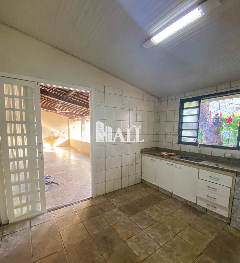 Casa à venda com 2 quartos, 90m² - Foto 15