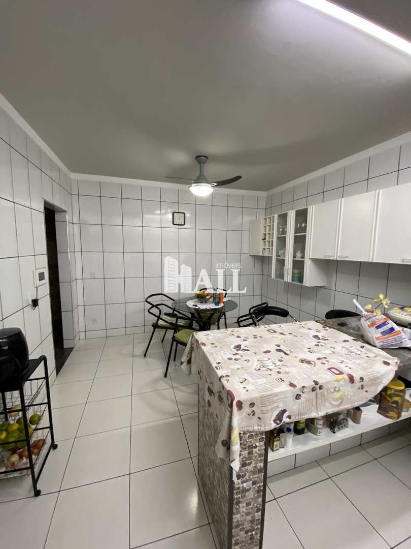 Casa à venda com 3 quartos, 420m² - Foto 12