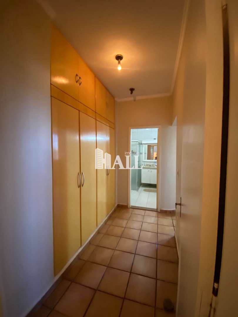 Casa à venda com 3 quartos, 450m² - Foto 15