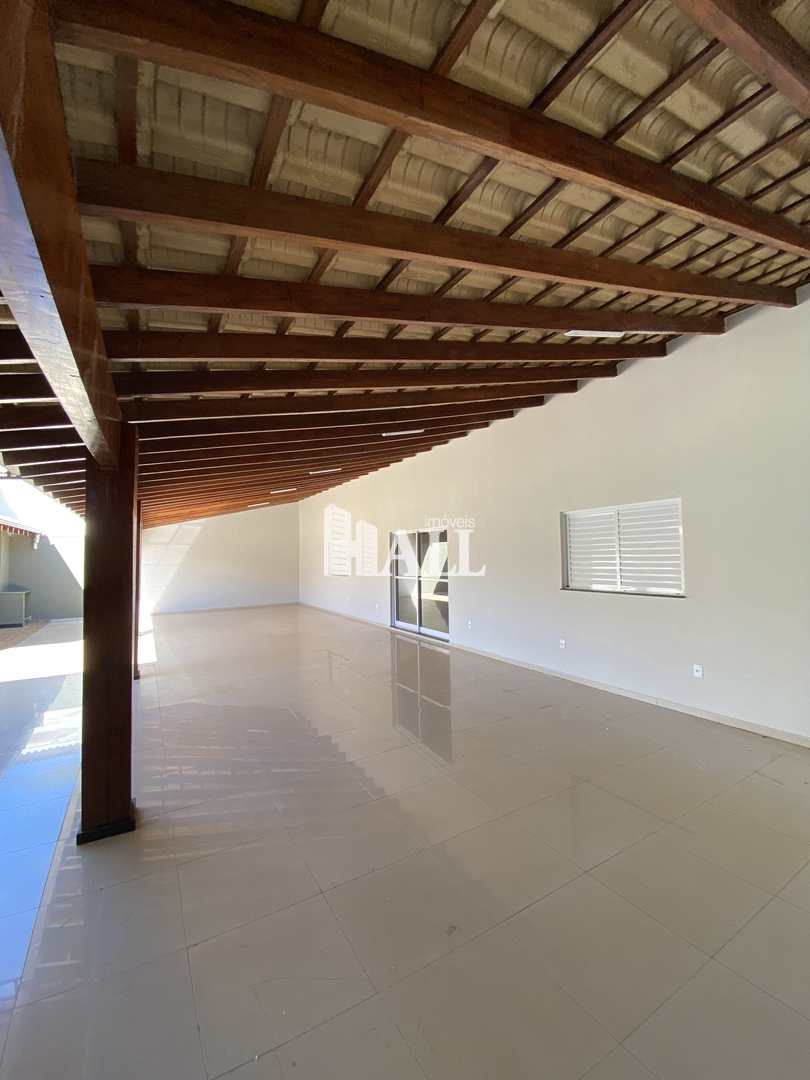 Casa à venda com 3 quartos, 320m² - Foto 9