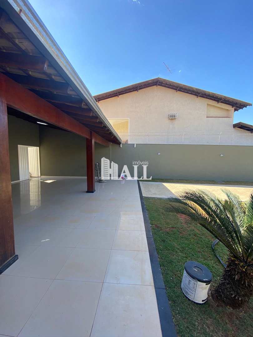 Casa à venda com 3 quartos, 320m² - Foto 59