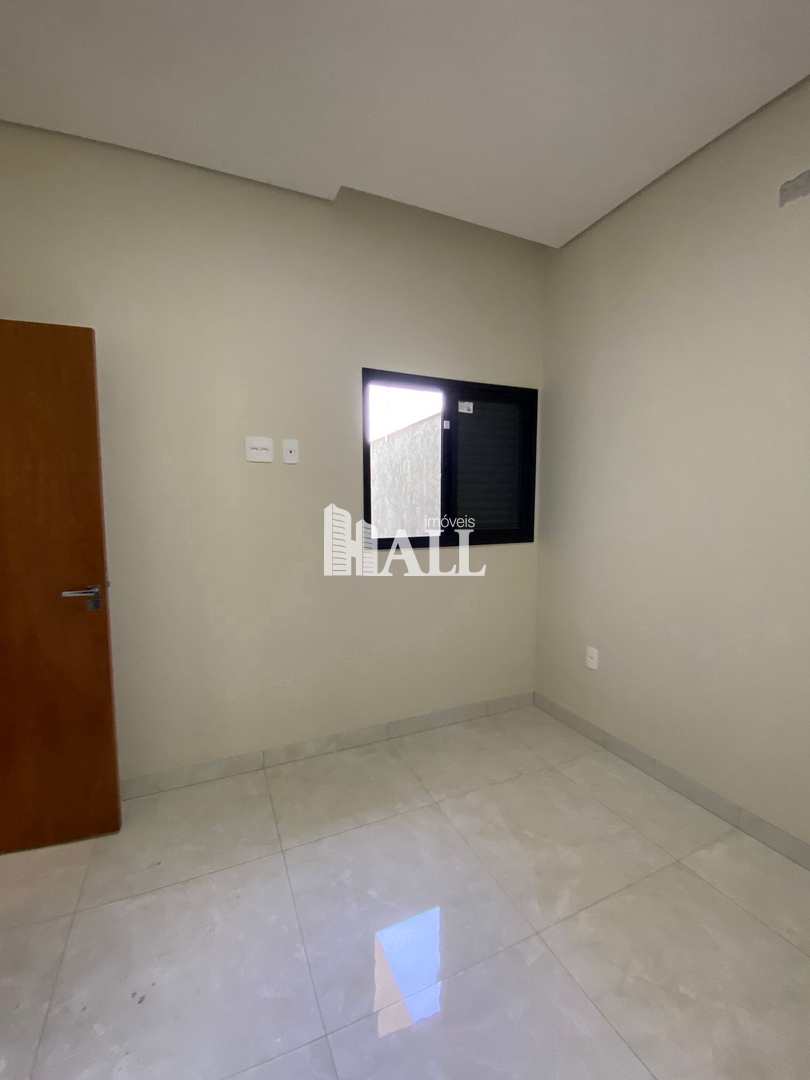 Casa à venda com 3 quartos, 124m² - Foto 11