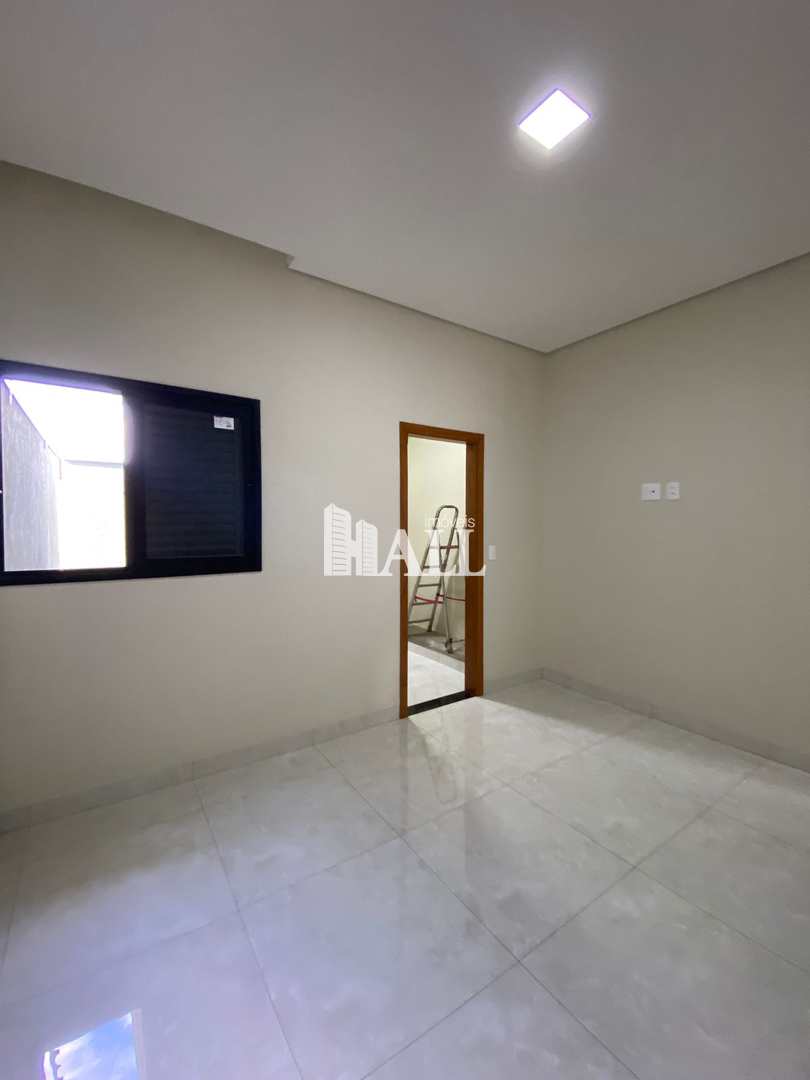 Casa à venda com 3 quartos, 124m² - Foto 12