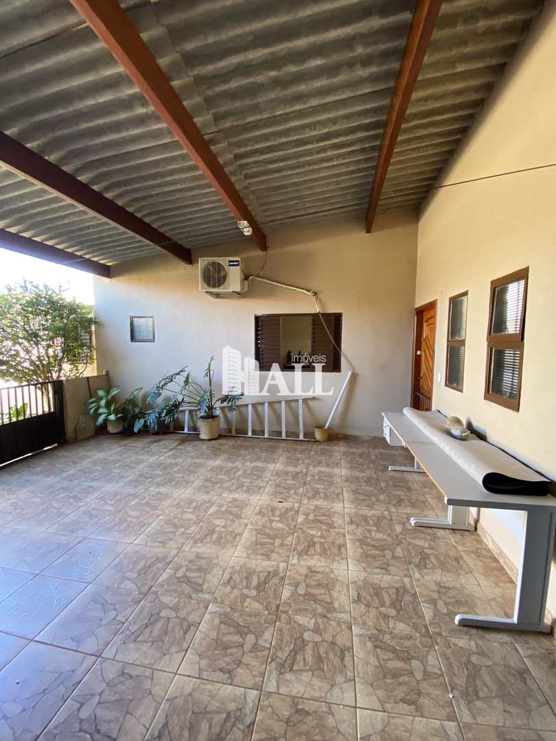 Casa à venda com 3 quartos, 360m² - Foto 25