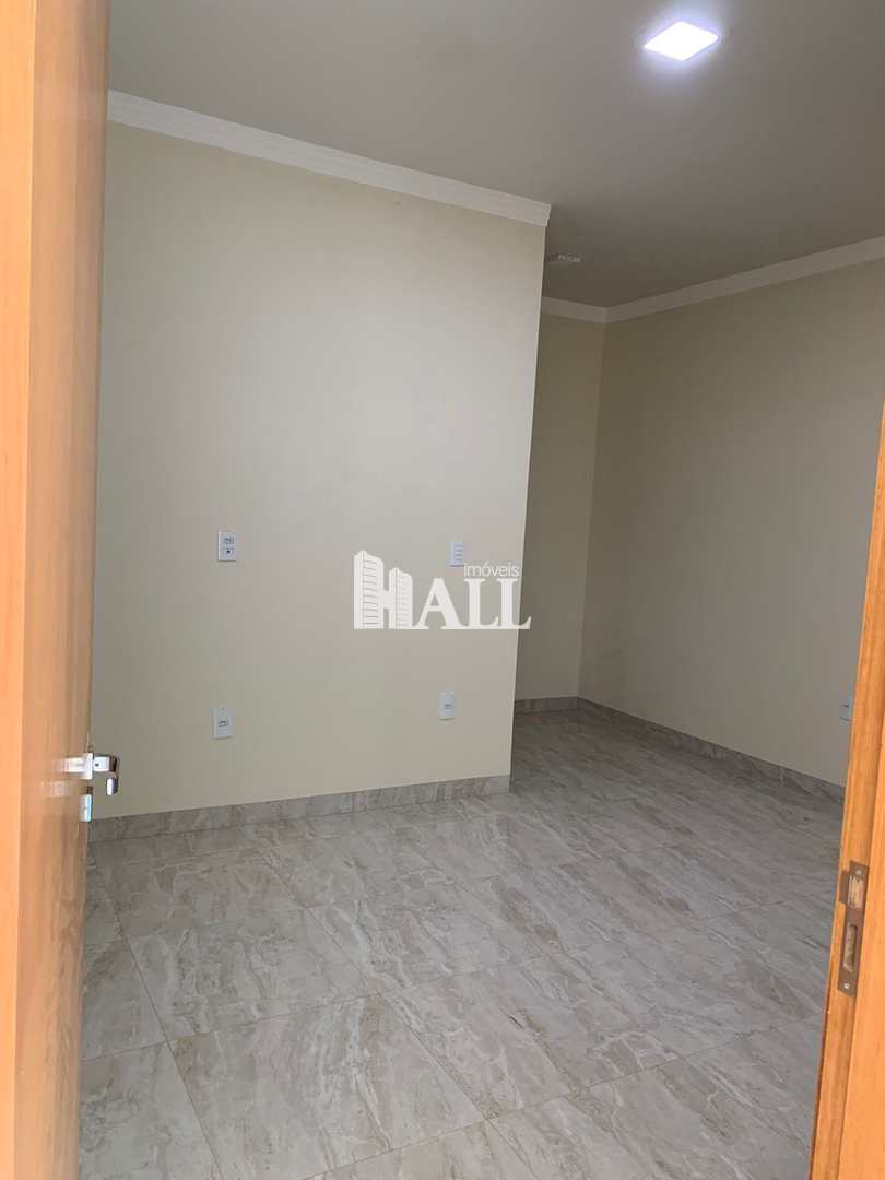 Casa à venda com 2 quartos, 200m² - Foto 8