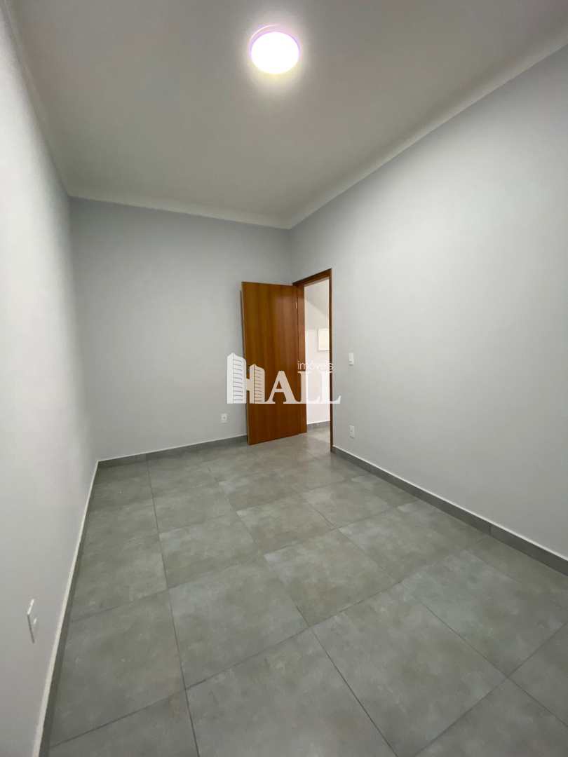 Casa à venda com 3 quartos, 200m² - Foto 11