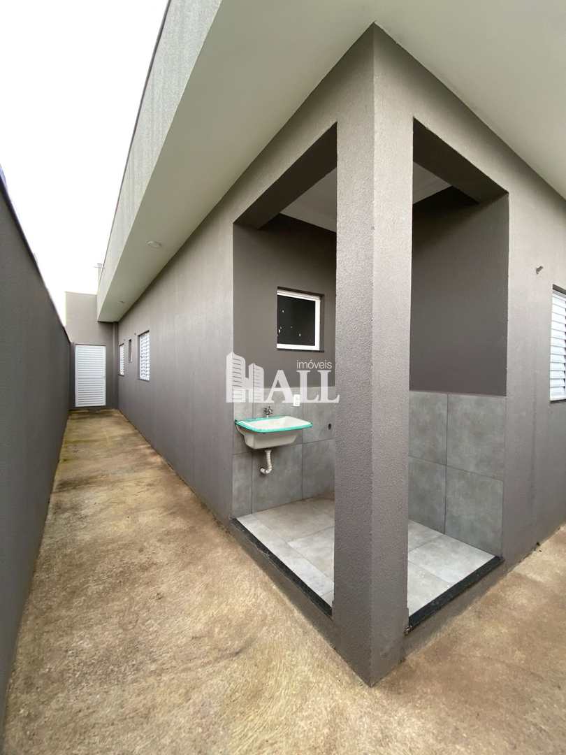 Casa à venda com 3 quartos, 200m² - Foto 5