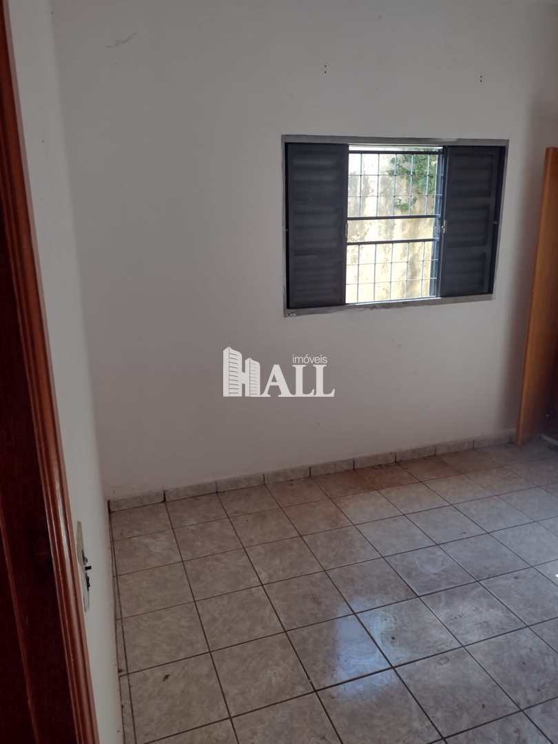 Casa à venda com 3 quartos, 360m² - Foto 2