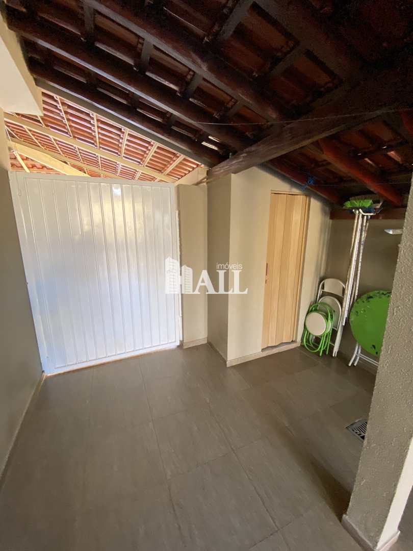 Casa à venda com 3 quartos, 360m² - Foto 19