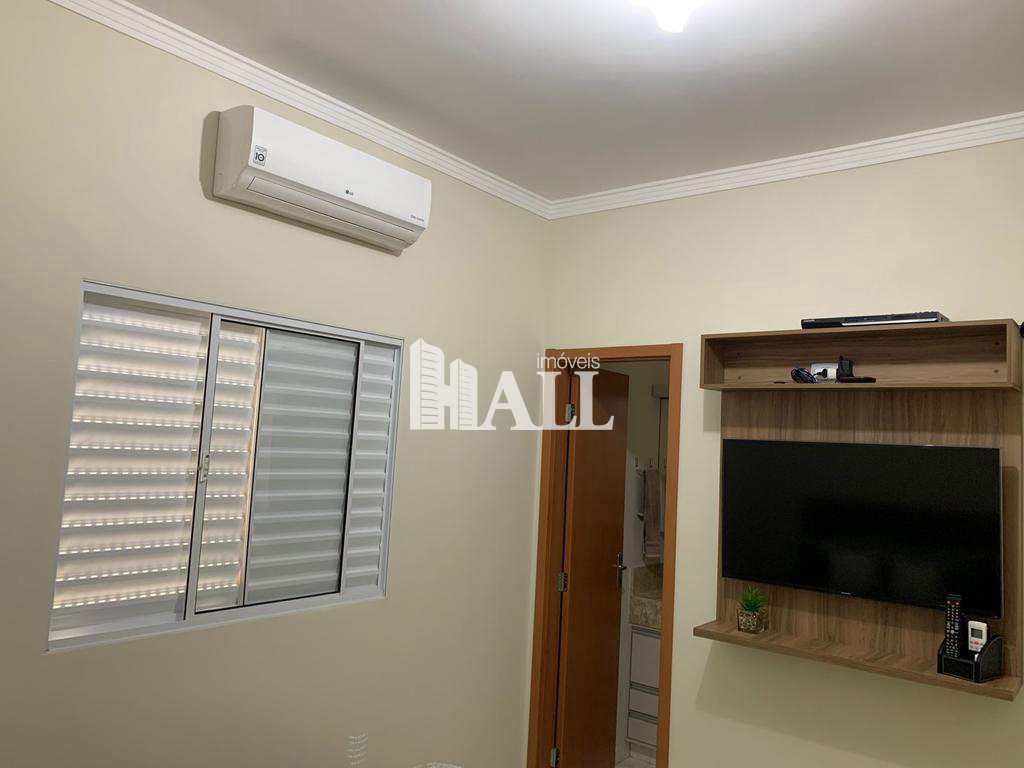 Casa à venda com 3 quartos, 200m² - Foto 8