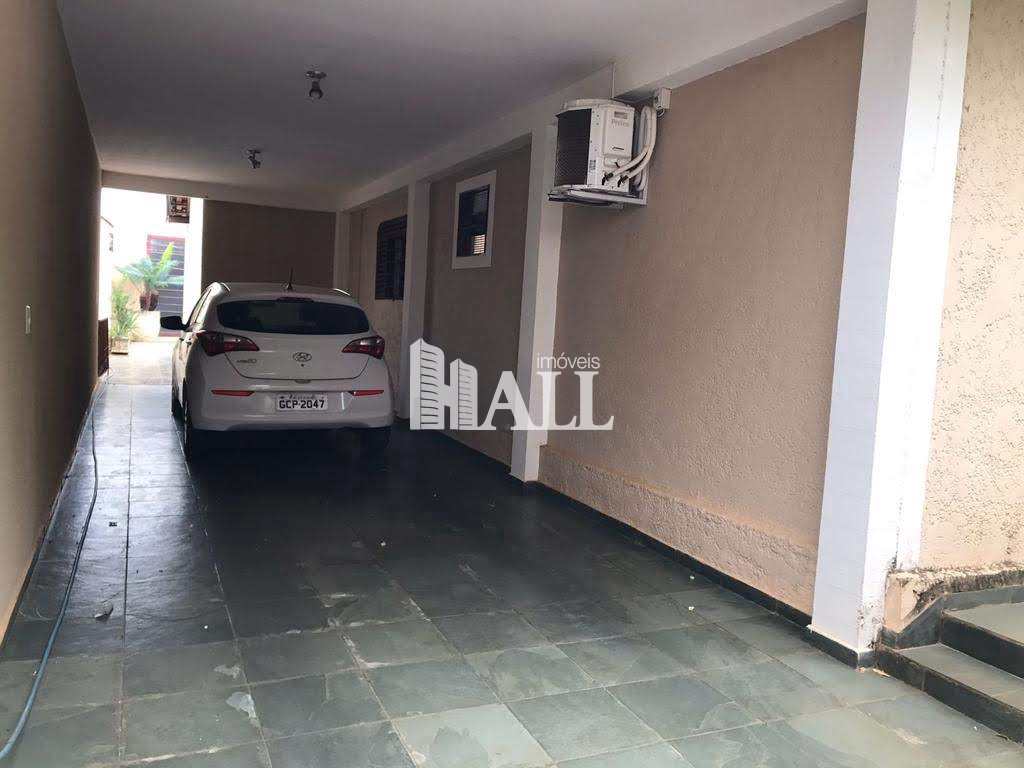 Casa à venda com 3 quartos, 180m² - Foto 24