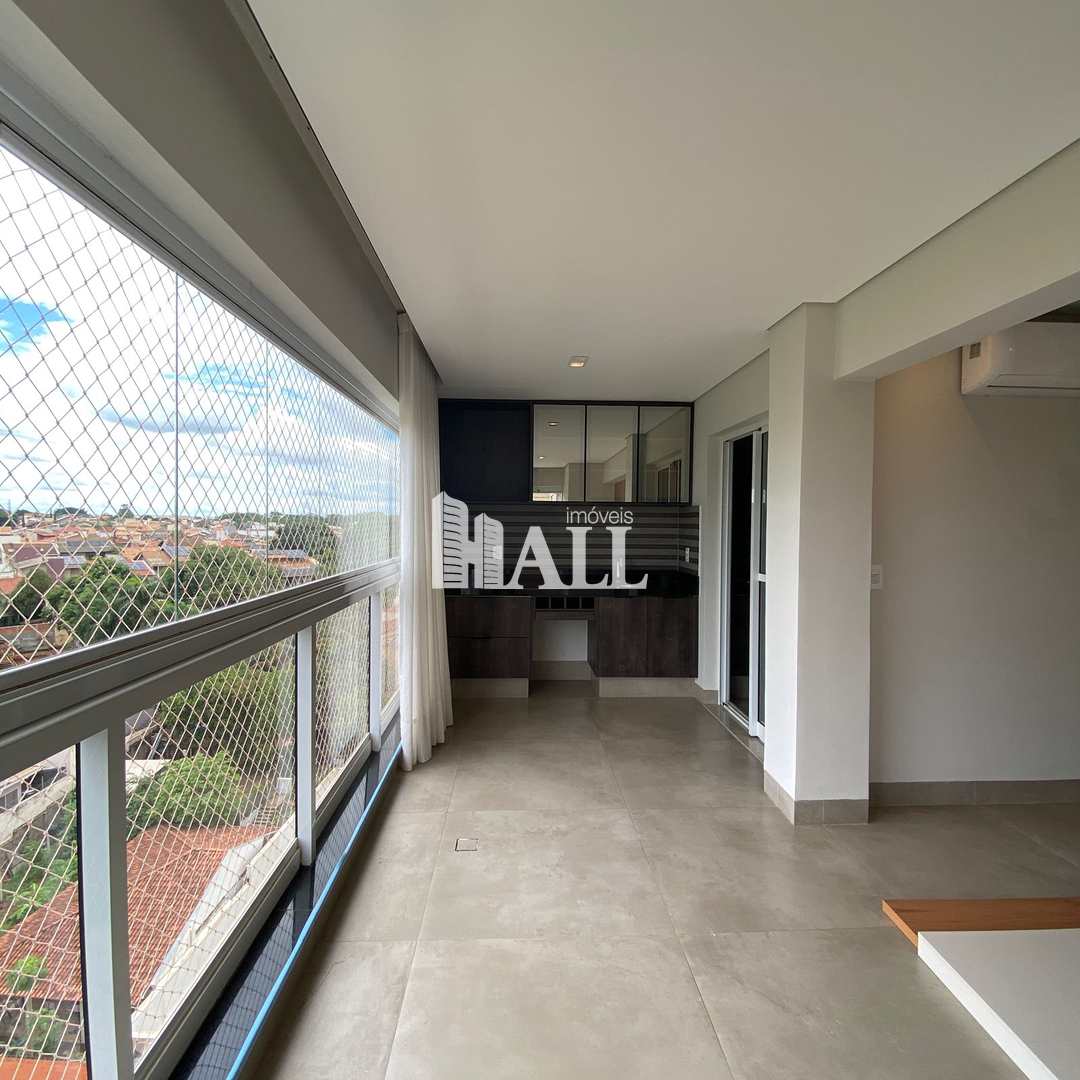 Apartamento à venda com 3 quartos, 115m² - Foto 1