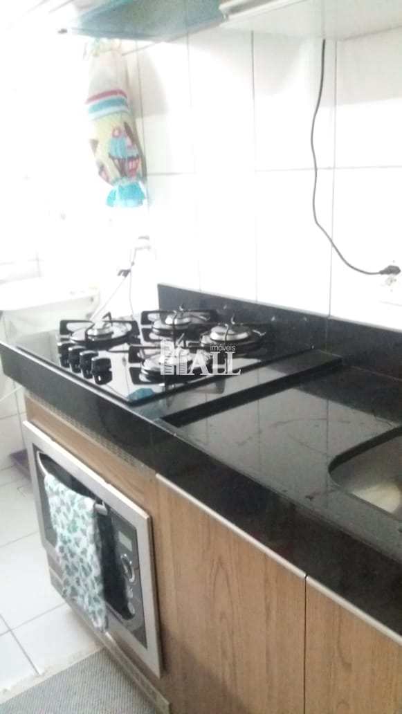 Apartamento à venda com 2 quartos, 45m² - Foto 4