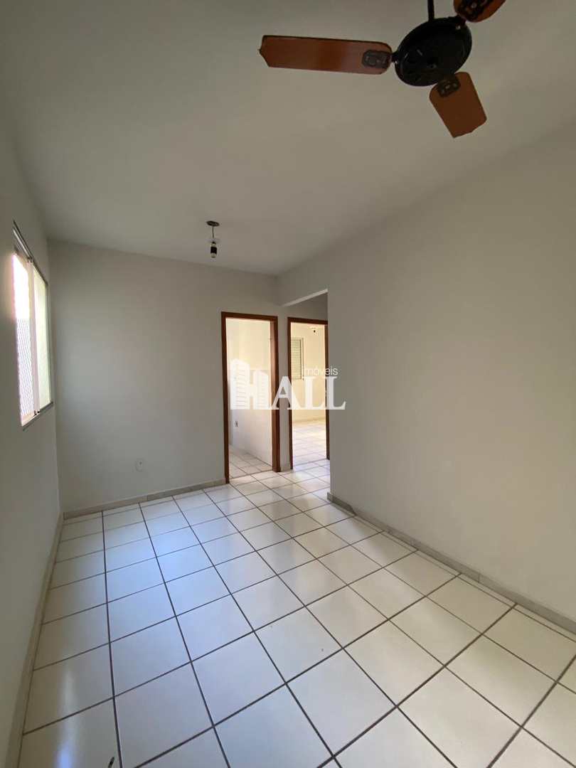 Apartamento à venda com 2 quartos, 46m² - Foto 1