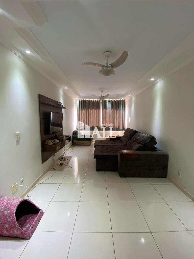 Apartamento à venda com 3 quartos, 121m² - Foto 13