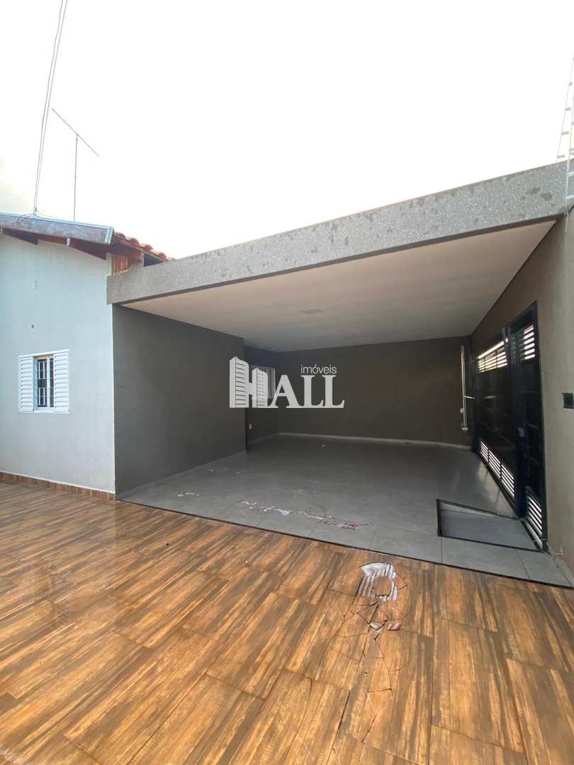 Casa à venda com 2 quartos, 110m² - Foto 1