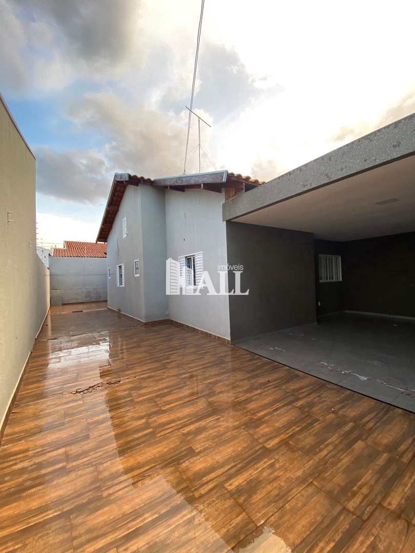 Casa à venda com 2 quartos, 110m² - Foto 5