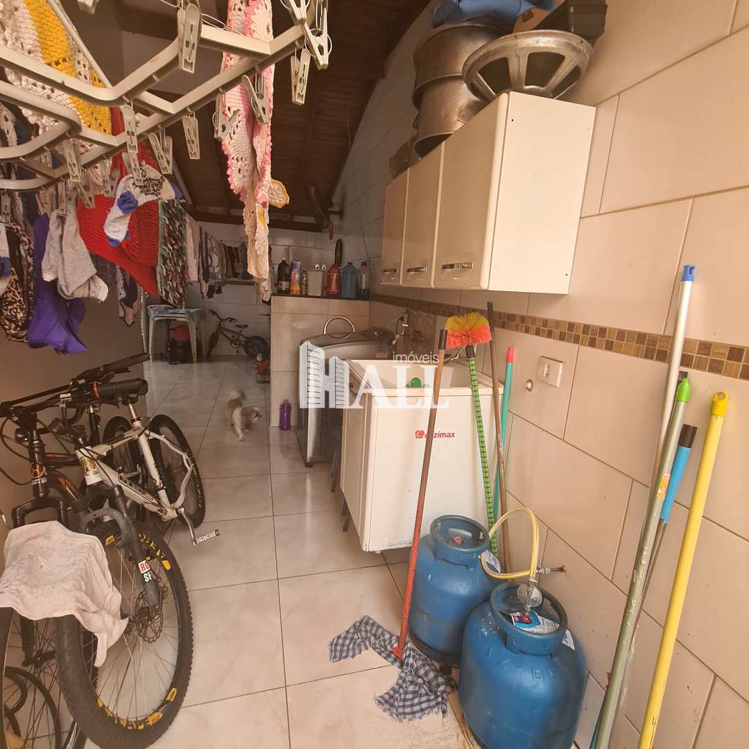 Casa à venda com 2 quartos, 170m² - Foto 5