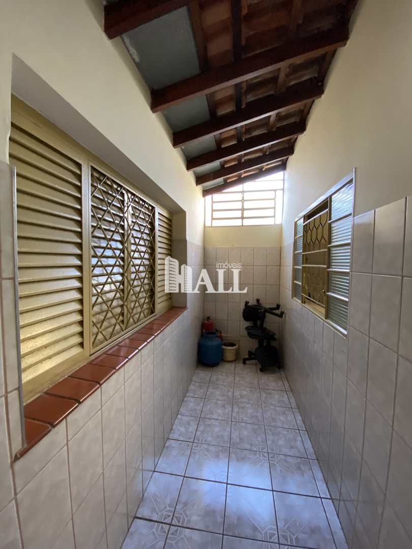 Casa à venda com 3 quartos, 152m² - Foto 14