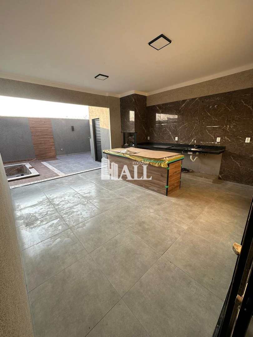 Casa à venda com 3 quartos, 120m² - Foto 3