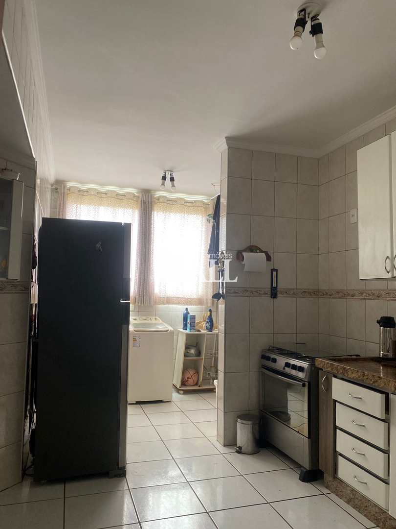 Apartamento à venda com 3 quartos, 105m² - Foto 5