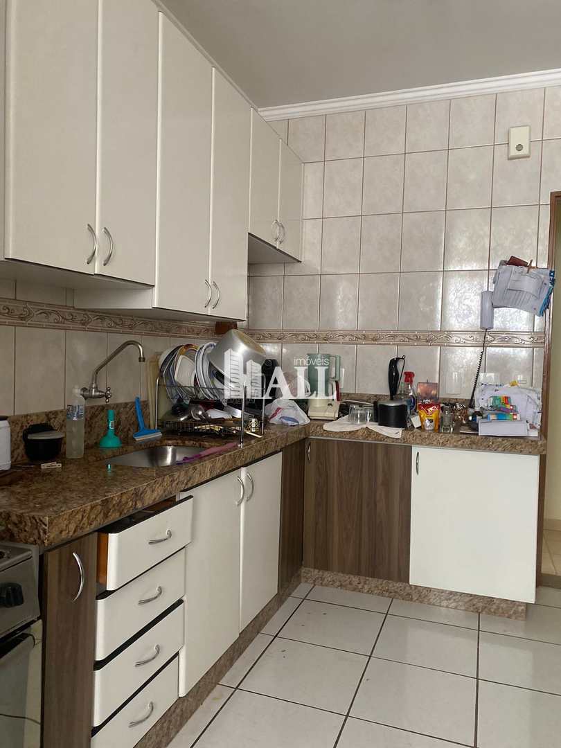 Apartamento à venda com 3 quartos, 105m² - Foto 4