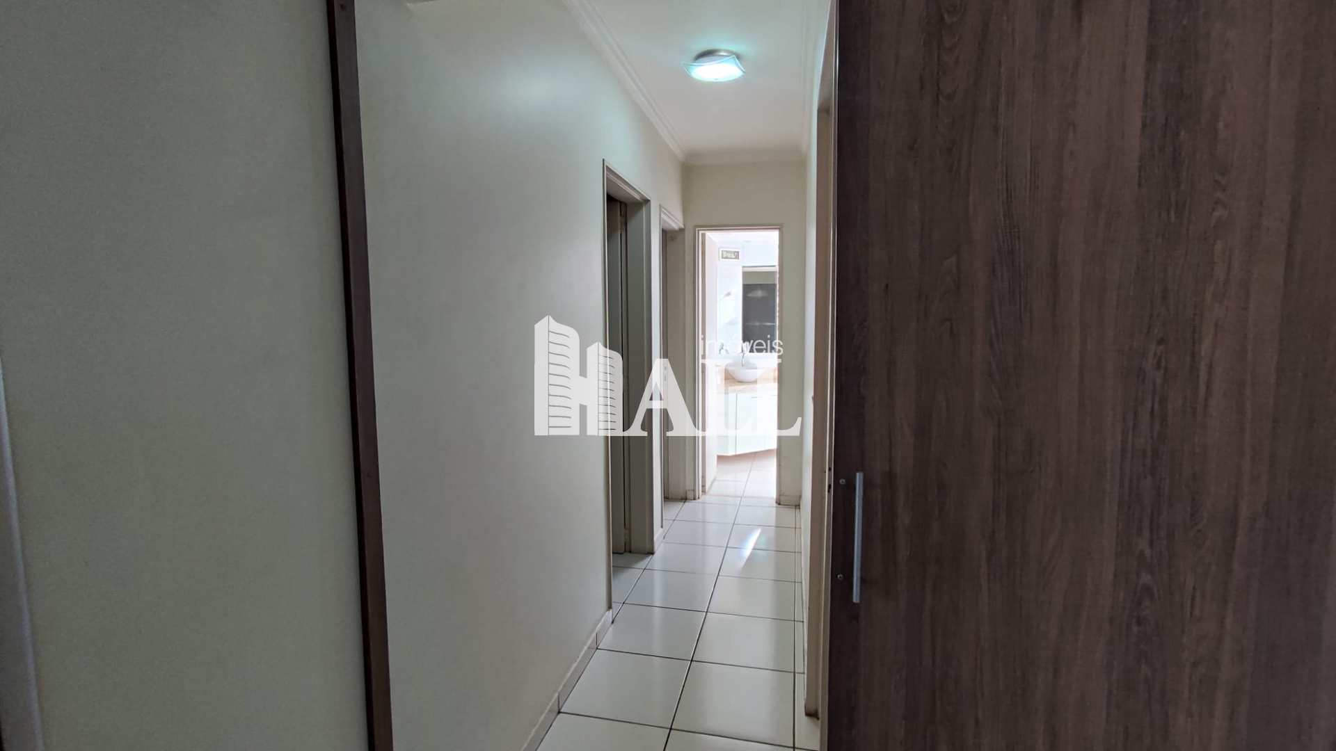 Apartamento à venda com 2 quartos, 69m² - Foto 9