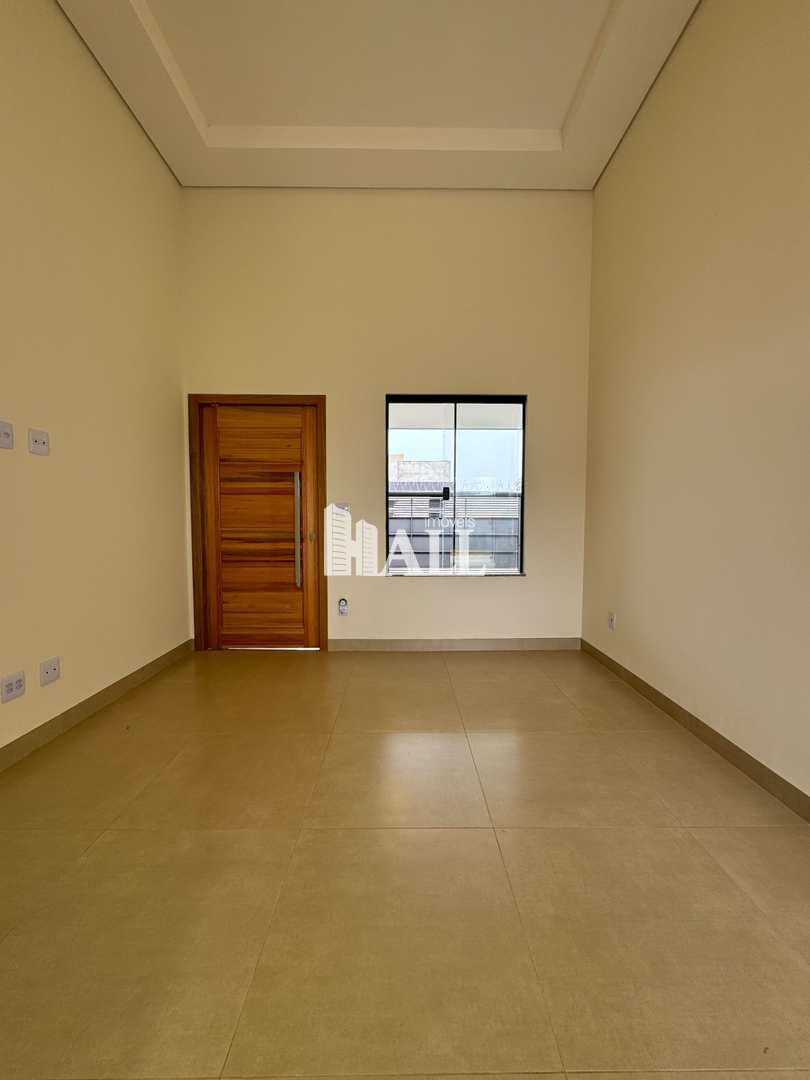 Casa à venda com 3 quartos, 200m² - Foto 2