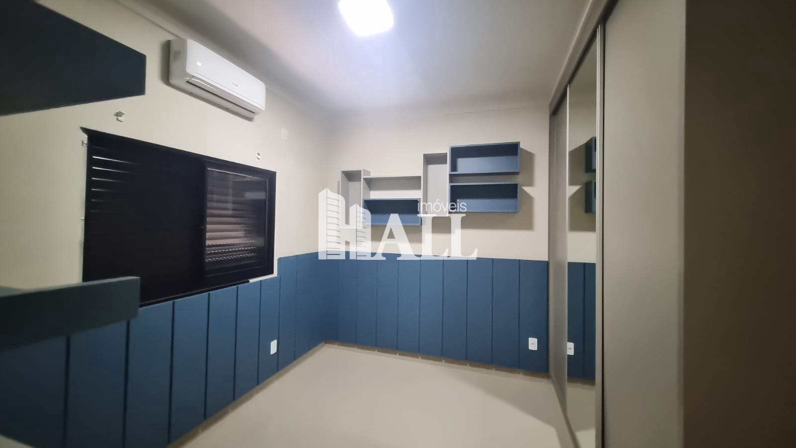 Casa de Condomínio à venda com 4 quartos, 302m² - Foto 13