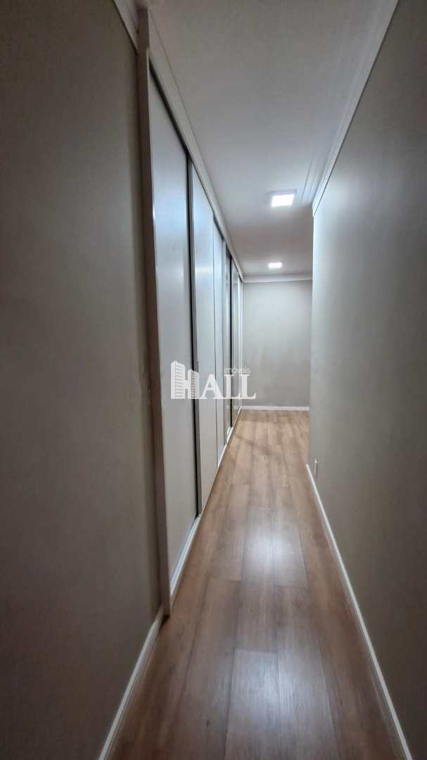 Apartamento à venda com 3 quartos, 282m² - Foto 3