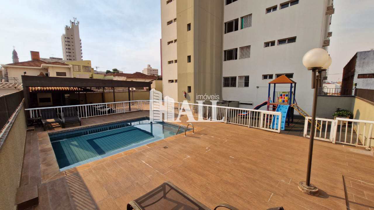 Apartamento à venda com 3 quartos, 282m² - Foto 11