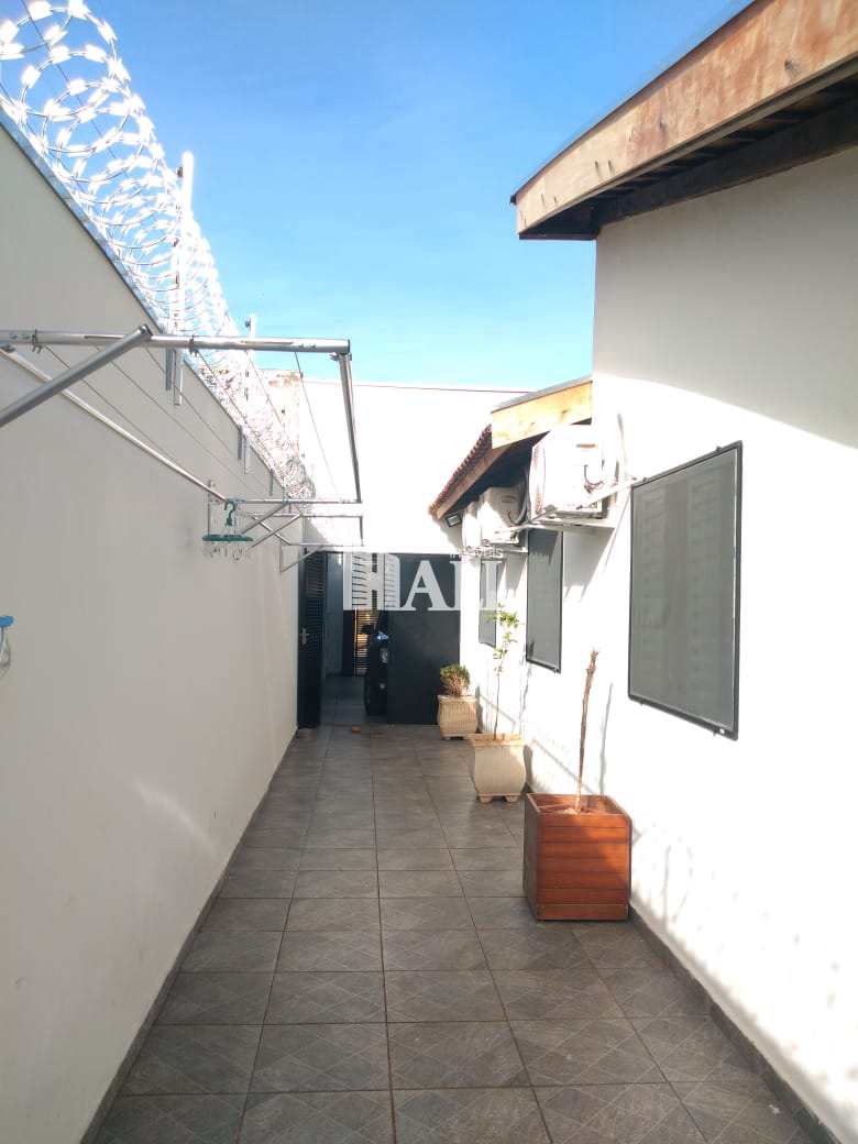 Casa à venda com 2 quartos, 140m² - Foto 13