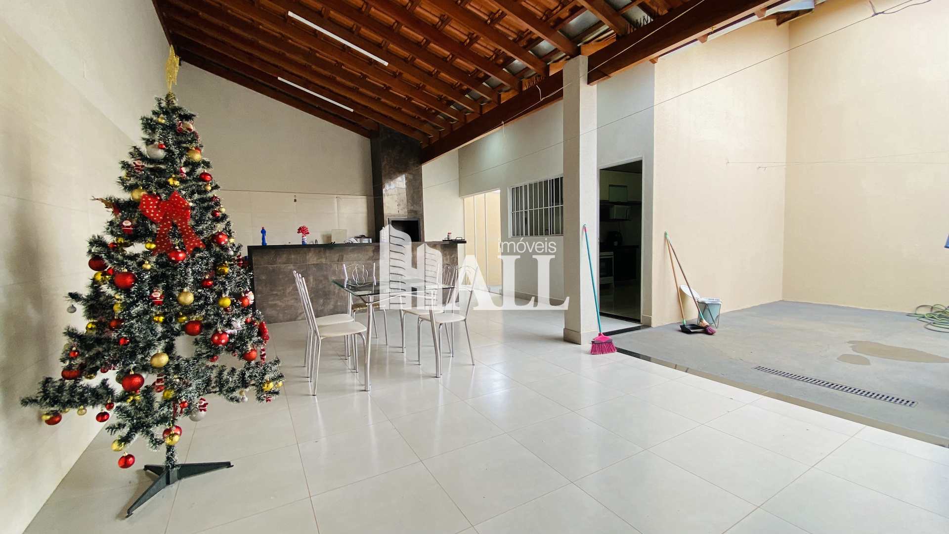 Casa à venda com 2 quartos, 105m² - Foto 14