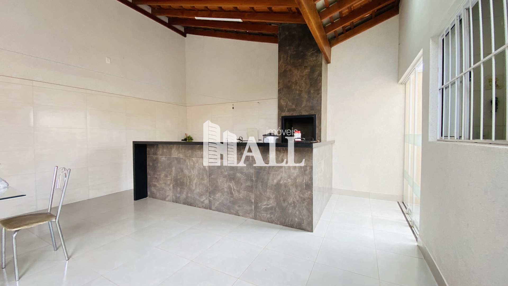 Casa à venda com 2 quartos, 105m² - Foto 13