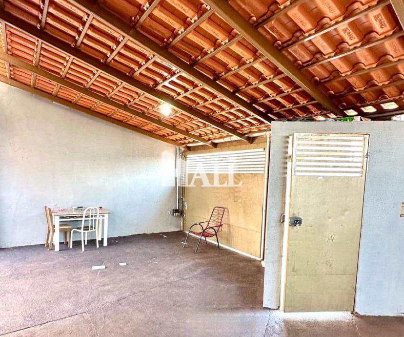 Casa à venda com 2 quartos, 115m² - Foto 4